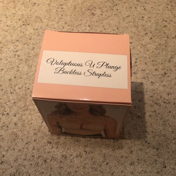 Macys Fashion Form Strapless Bra - Picture 2 of 4